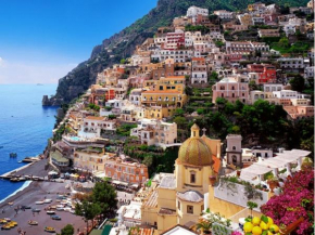 Blue Line House Positano